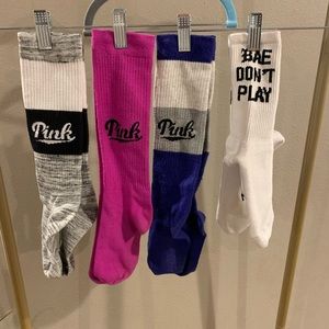 Socks (4 pairs)